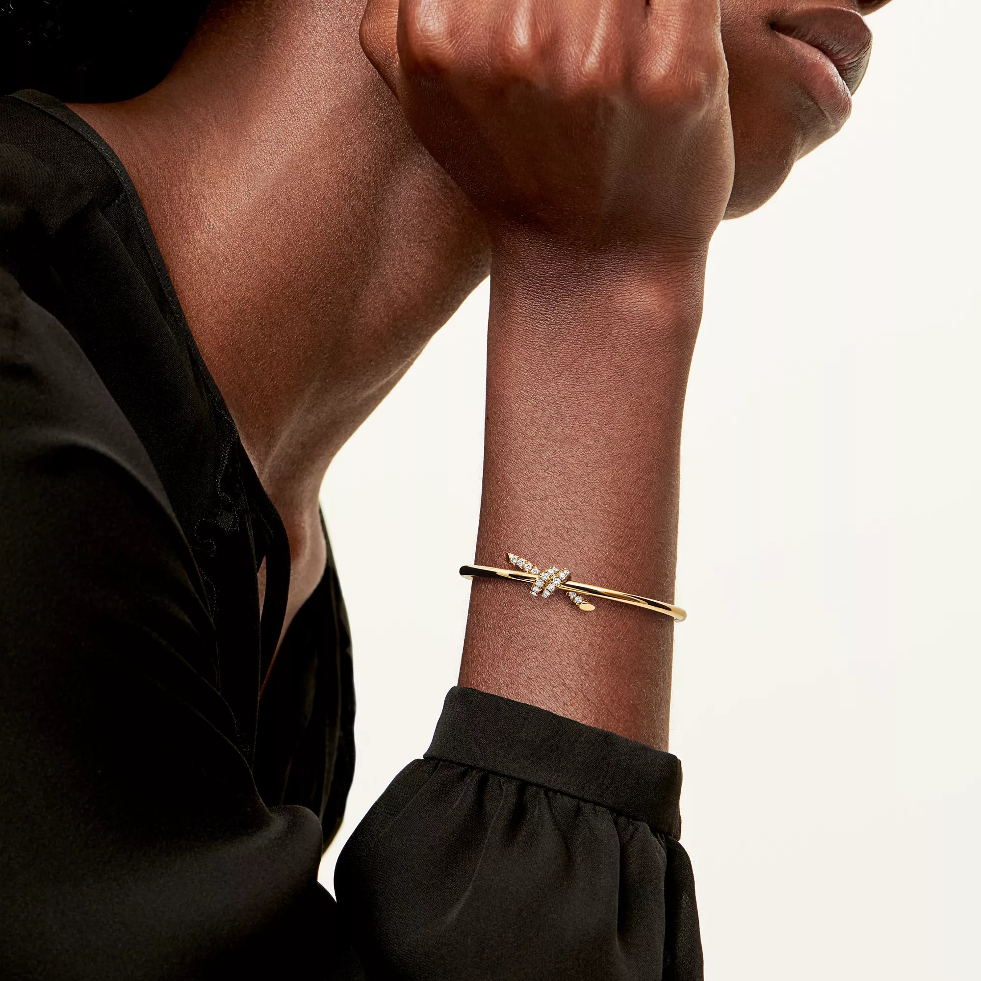 AV Lucent Bracelet - Diamond Wire Bangle (Yellow Gold)
