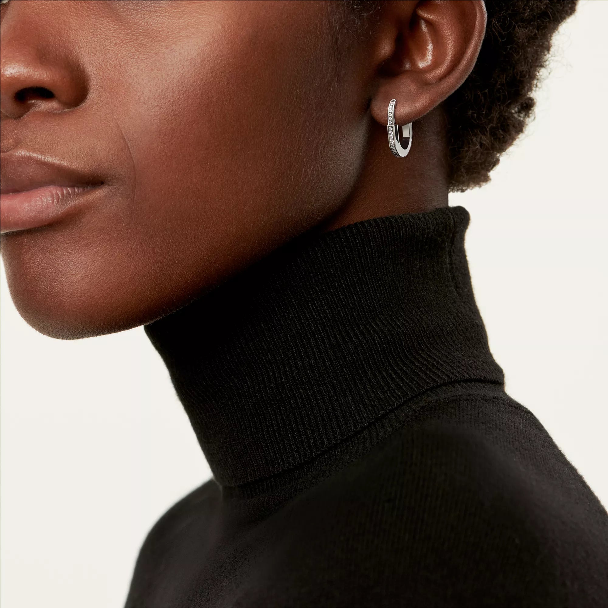 AV Lock Earrings - White Gold with Full Pavé Diamonds, Small