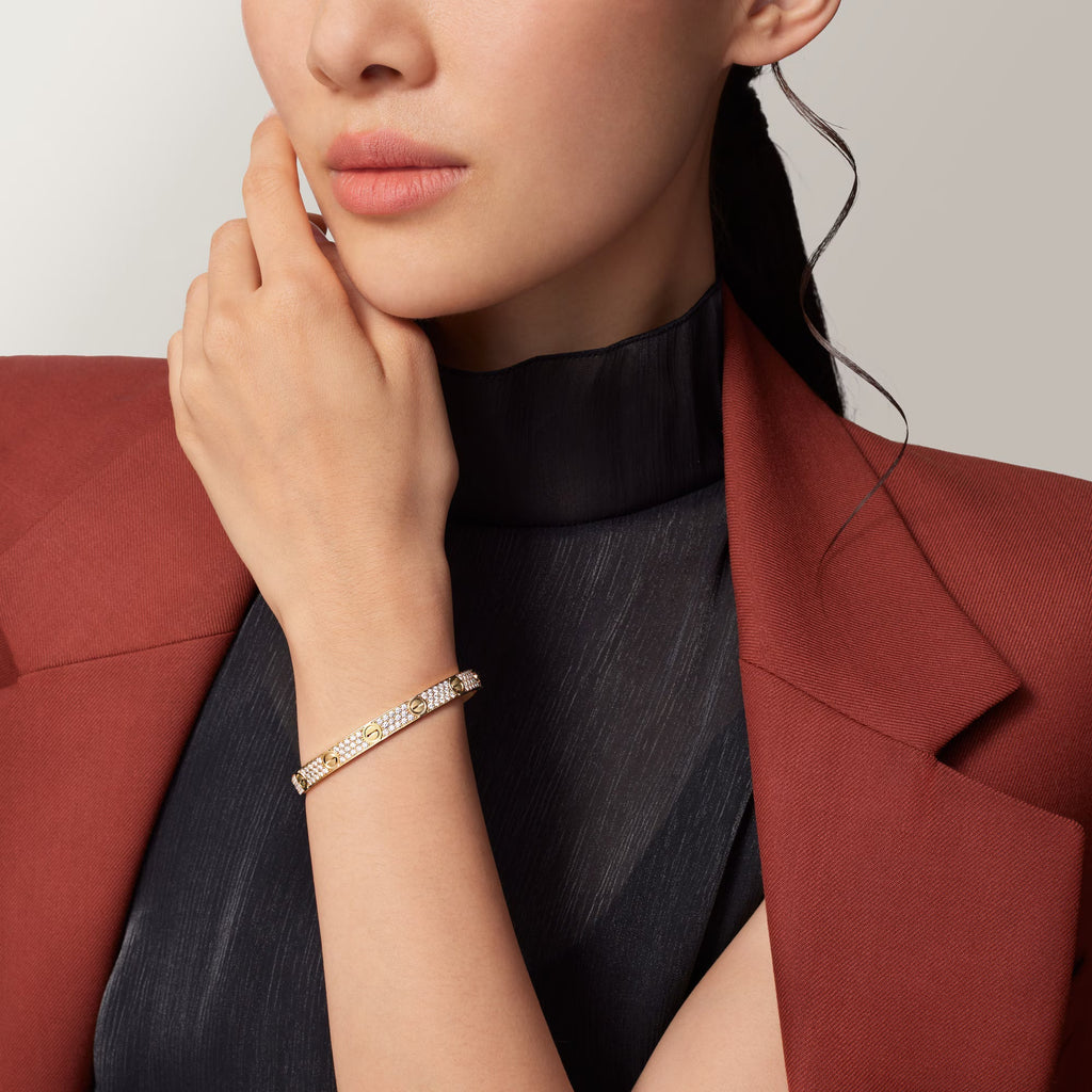 AV Amour bracelet, classic model, paved