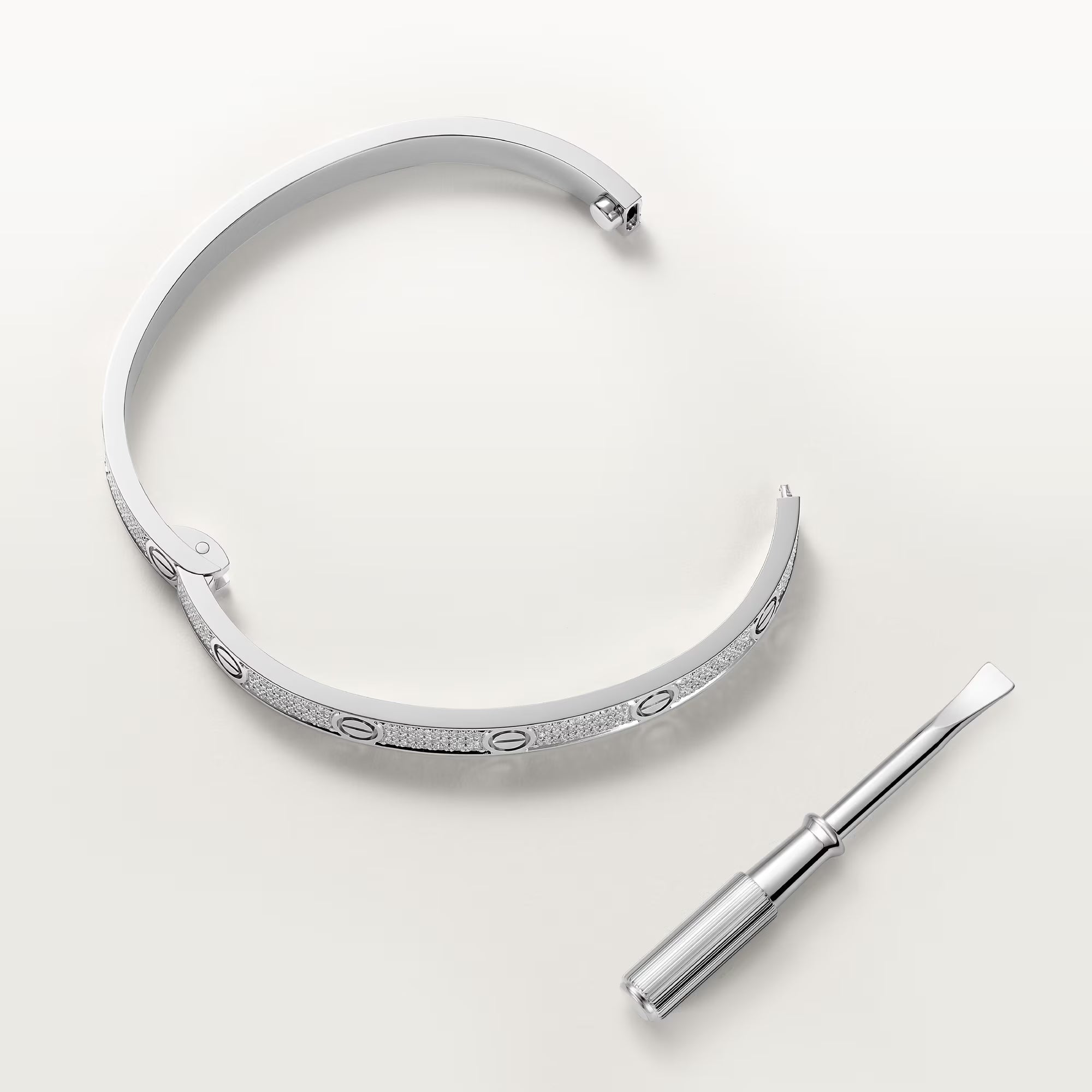 AV Amour bracelet, medium model, paved