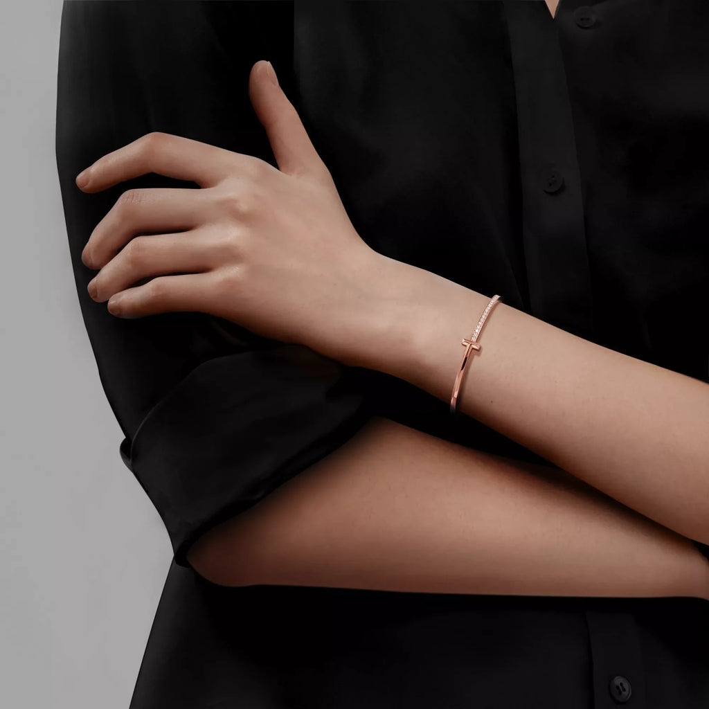 AV T Bracelet - T1 Narrow Half Pavé Bangle in Rose Gold
