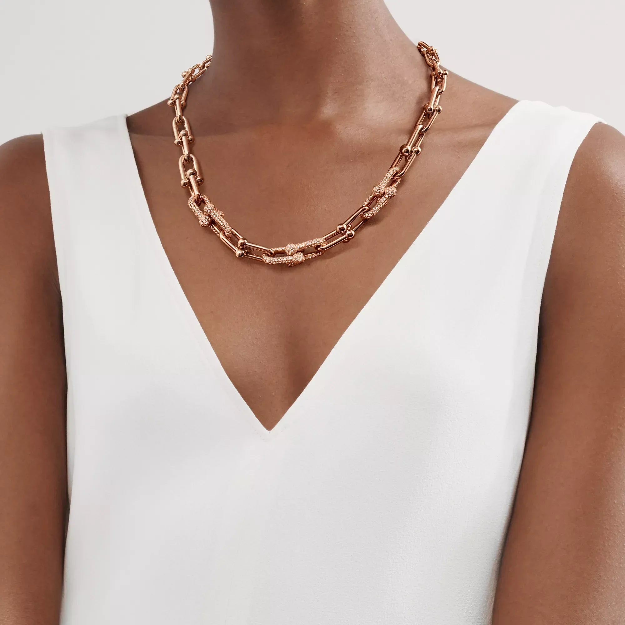 AV Pulse Necklace - Graduated Link with 3 Pavé Diamond Links (Rose Gold)